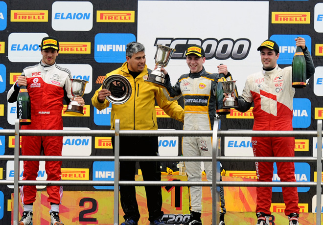 TC2000 - La Plata 2018 - Carrera - Jose Manuel Sapag - Martin Chialvo - Juan Jose Garriz en el Podio