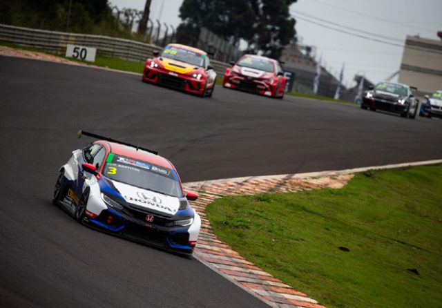 Tcr South America En Cascavel Carreras Baptista Y Yannantuoni Los